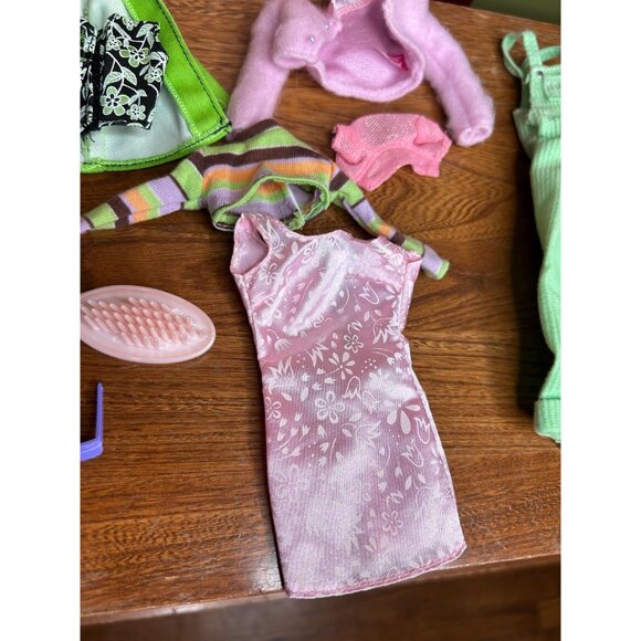 1990s vintage Barbie outfits overalls and assesories clothes collectable fashion - Picture 2 of 6